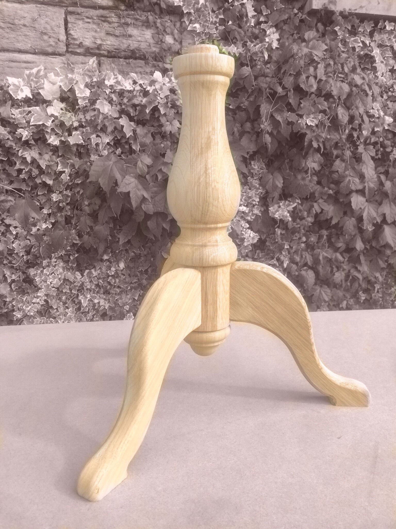 Pedestal table legs set